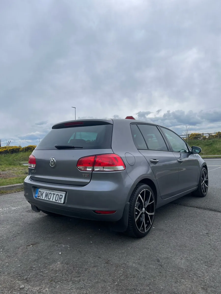 VW GOLF 1.6 - Image 2