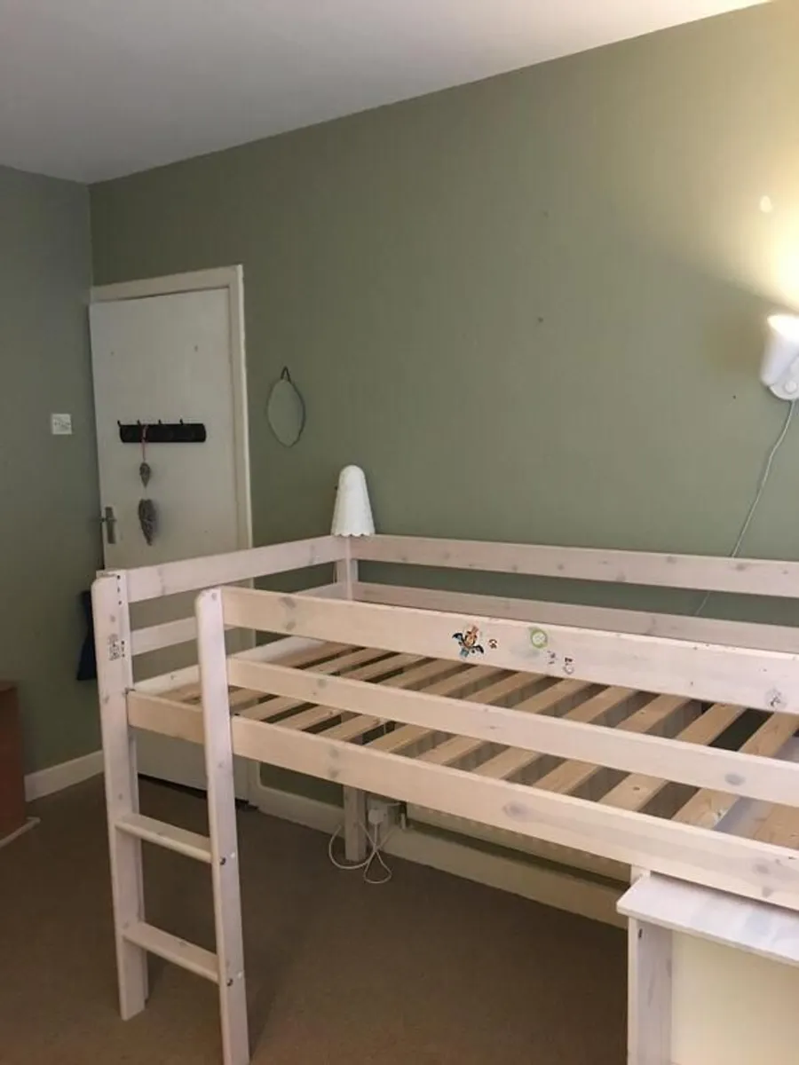 Flexa mid sleeper cabin bed - Image 4