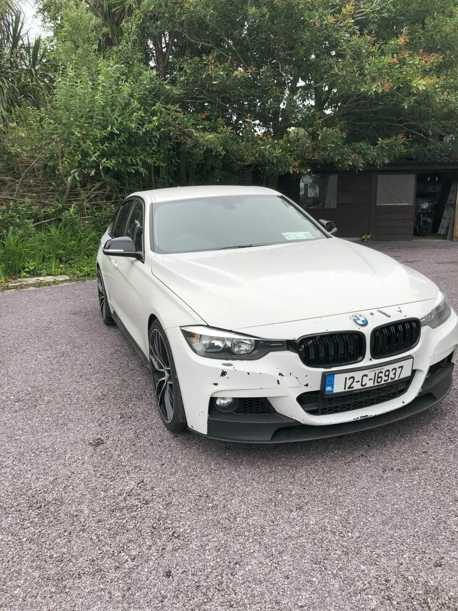 BMW 3-Series 2012 - Image 3