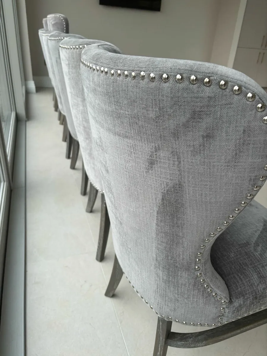 Diamond Furniture Table, Chairs & Island Chairs - Image 3