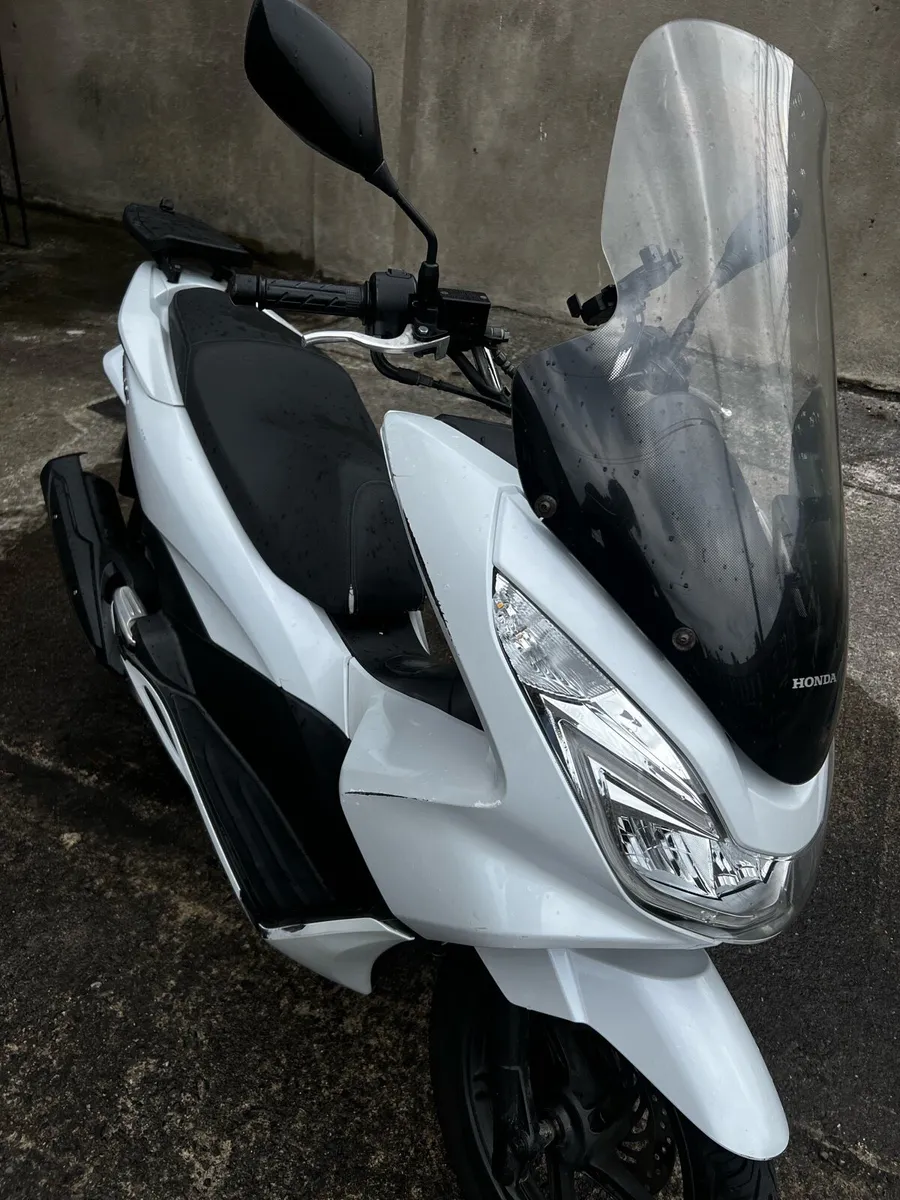 Honda PCX 125cc 2014 for Sale – €2,350 - Image 1