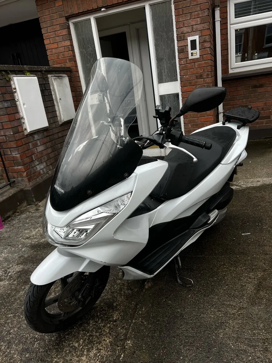 Honda PCX 125cc 2014 for Sale – €2,350 - Image 2