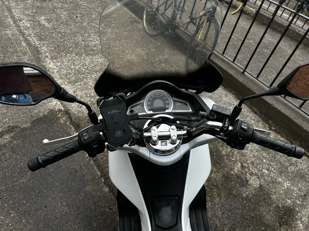 Honda PCX 125cc 2014 for Sale – €2,350 - Image 4