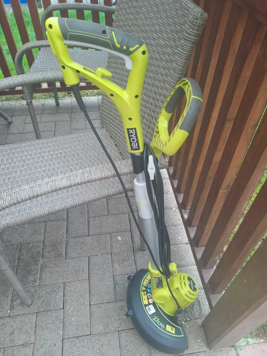 Grass Trimmer - Image 1