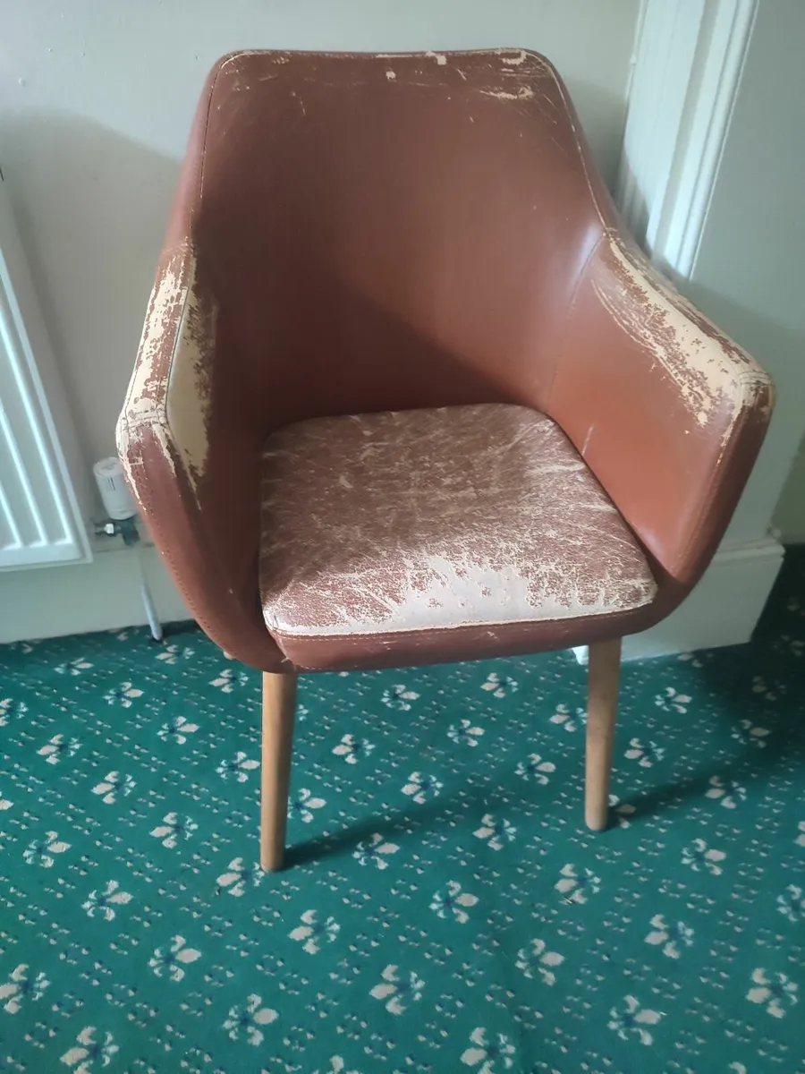 Chair - Image 3