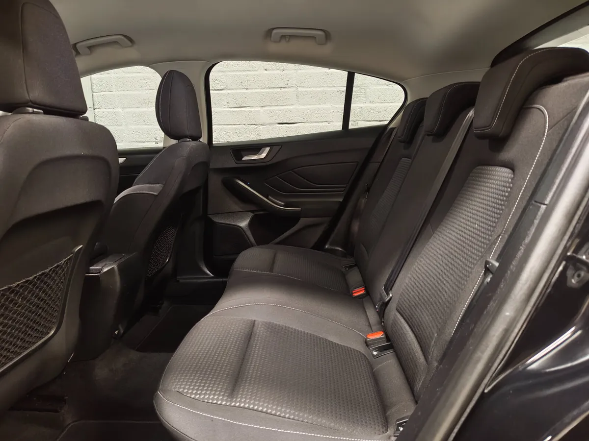 Ford Focus 2020 1.5 TDCI WITH EXTRAS - Image 4