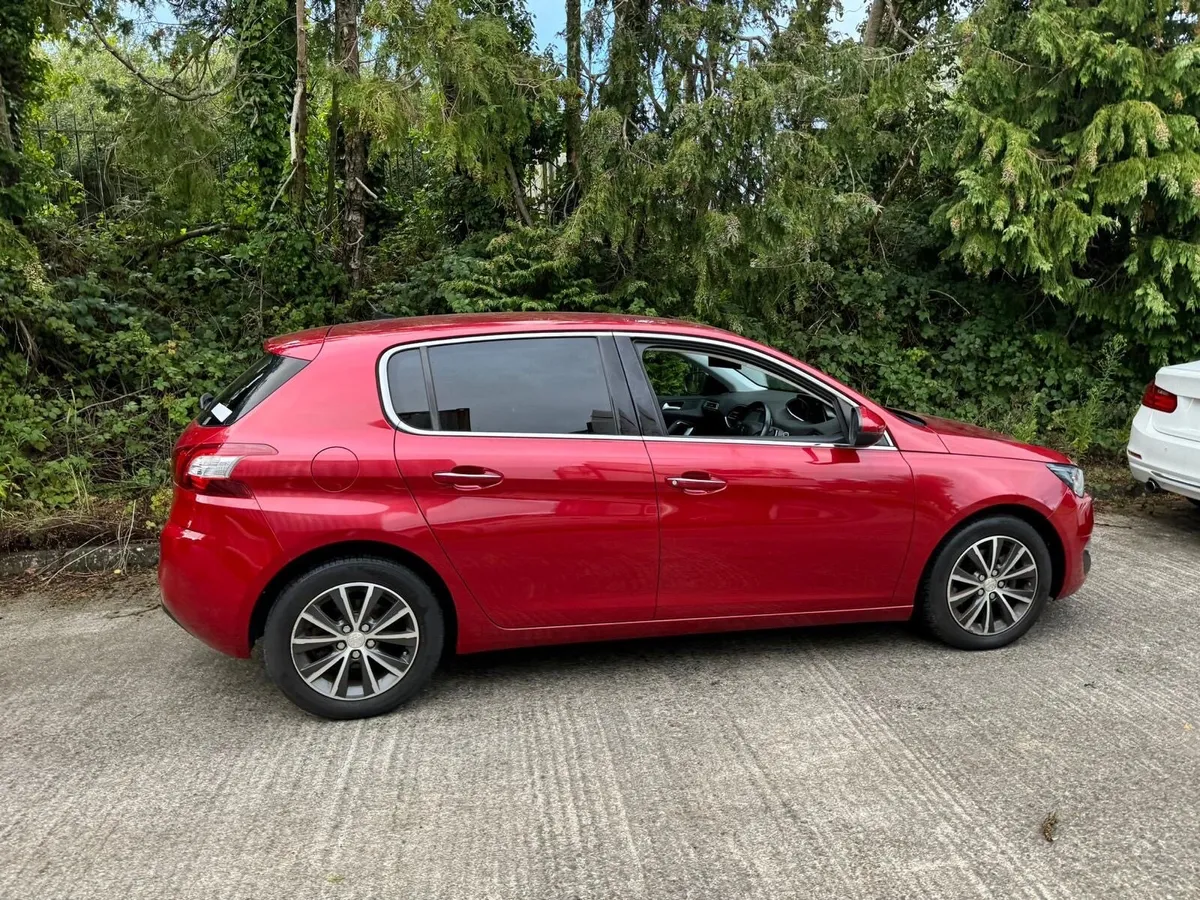 2016 Peugeot 308 Allure 1.2 auto - Image 2