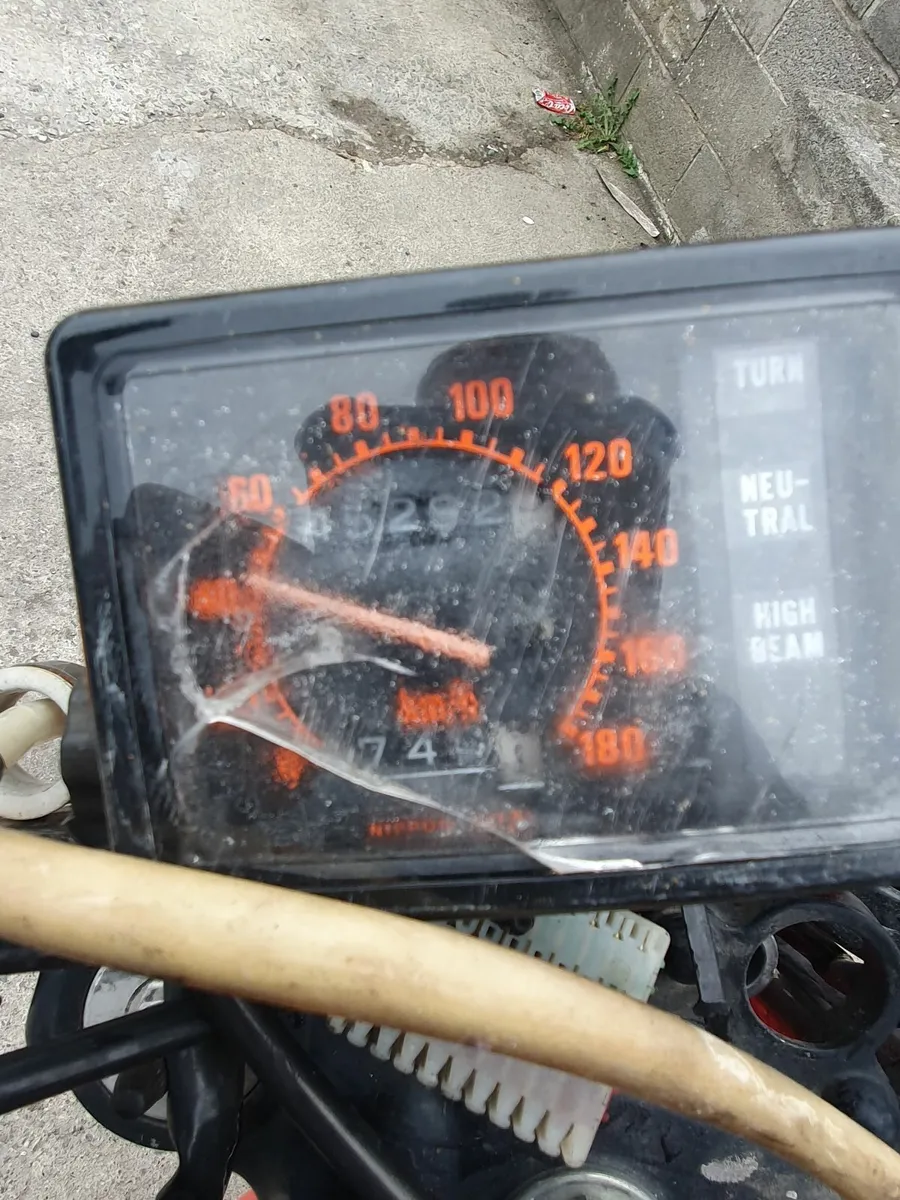 1986 honda xl600r - Image 2