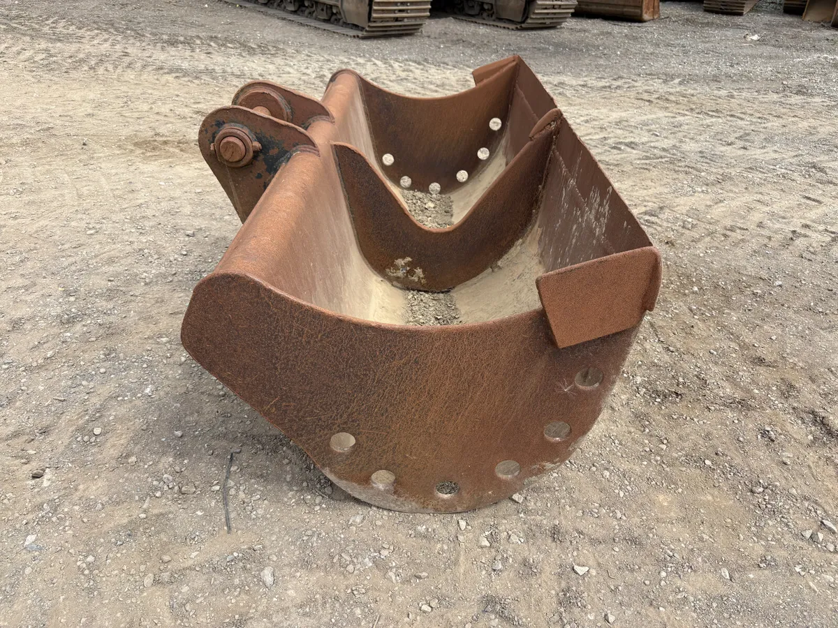 Grading Bucket (G3) - Image 1