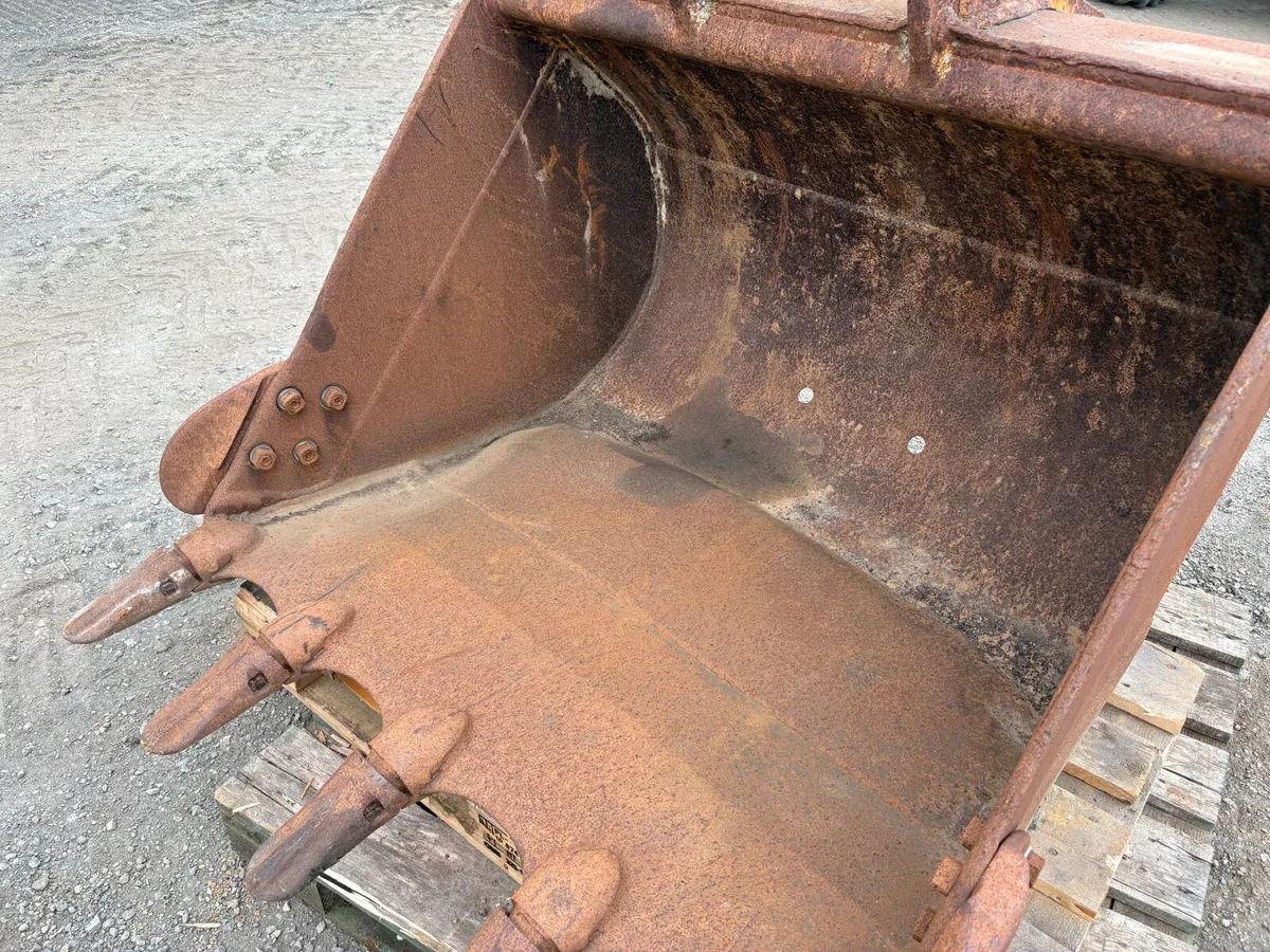 Digging Bucket 1 - Image 4