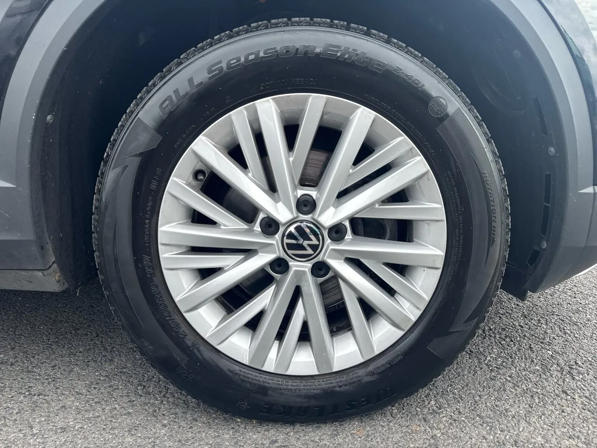 Volkswagen T-Roc Life 2.0 TDI - Image 3