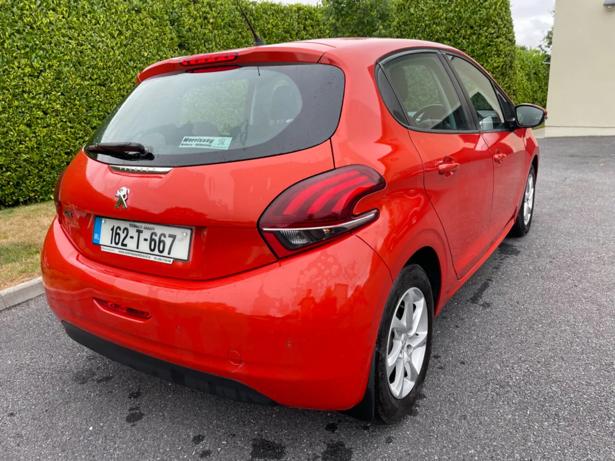Peugeot 208 2016 - Image 3