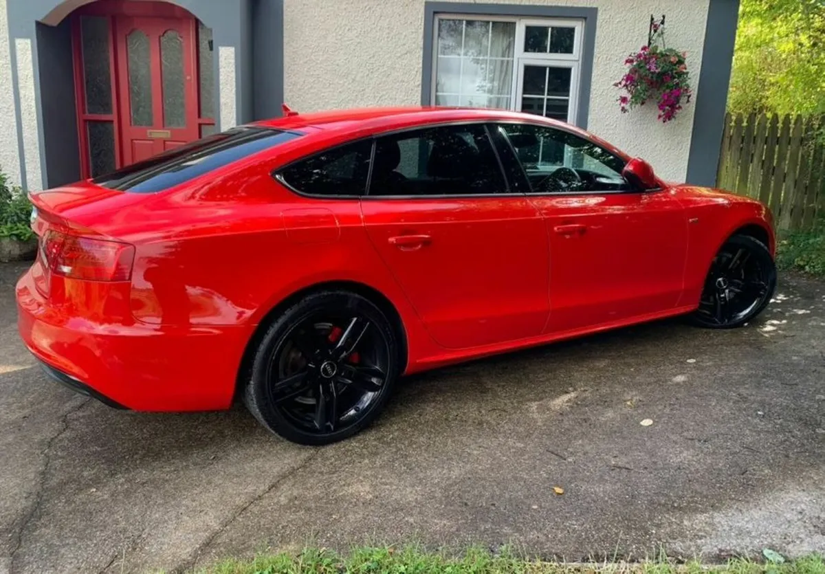 Rare Black Edition - Audi A5 S-LINE Quattro - Image 1