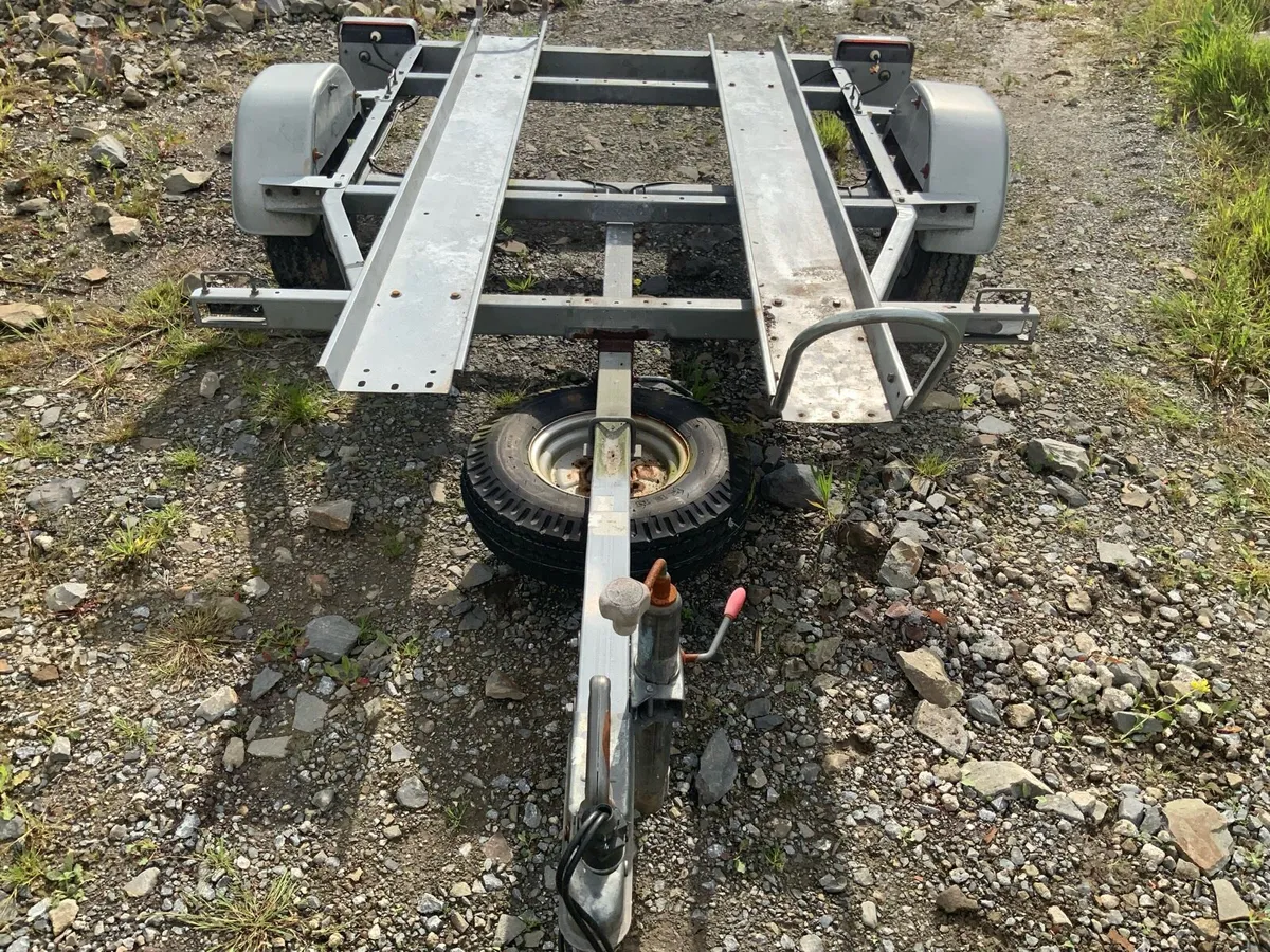 Motorcycle trailer - Image 1