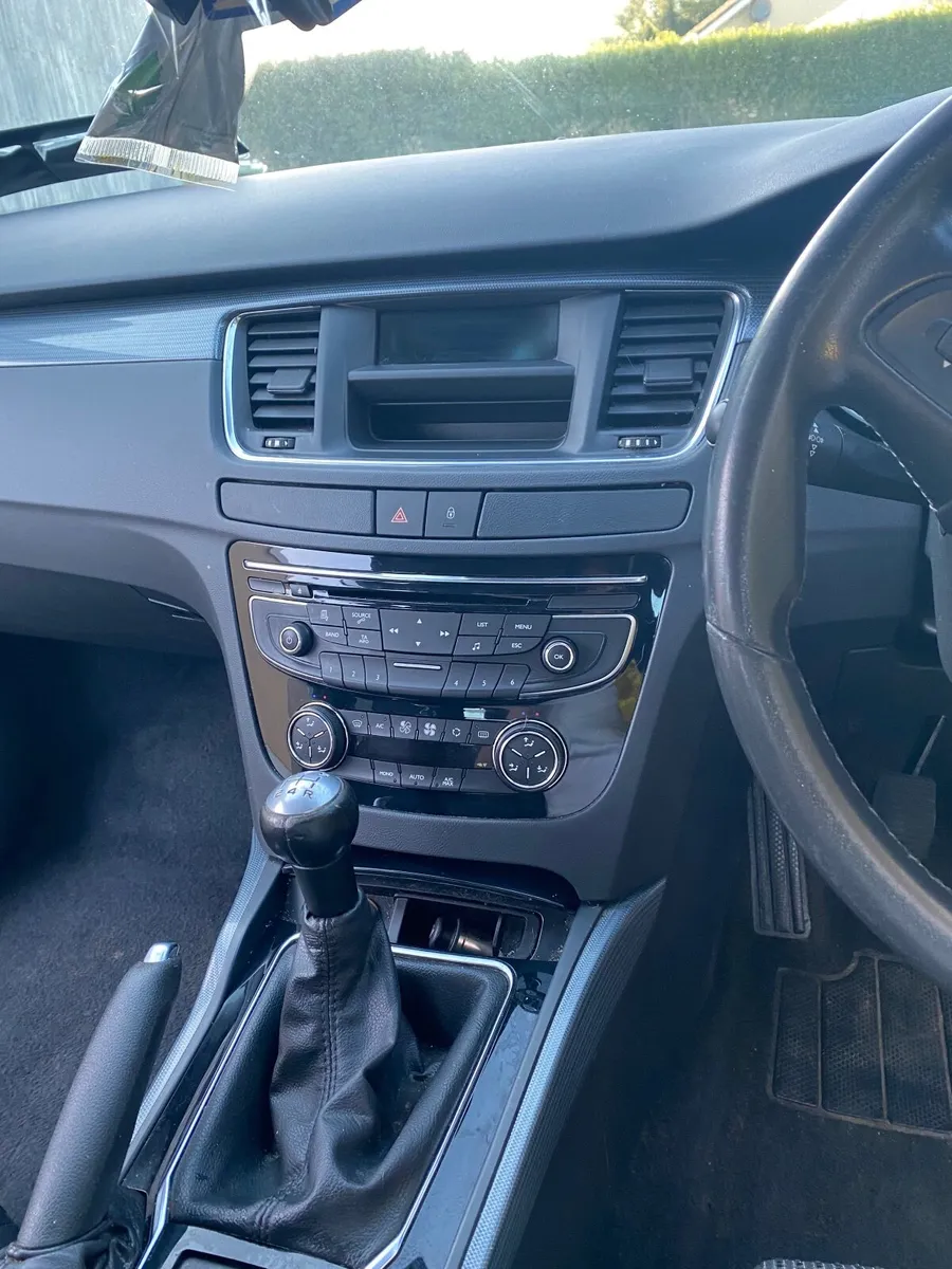 Peugeot 508 2012 - Image 2