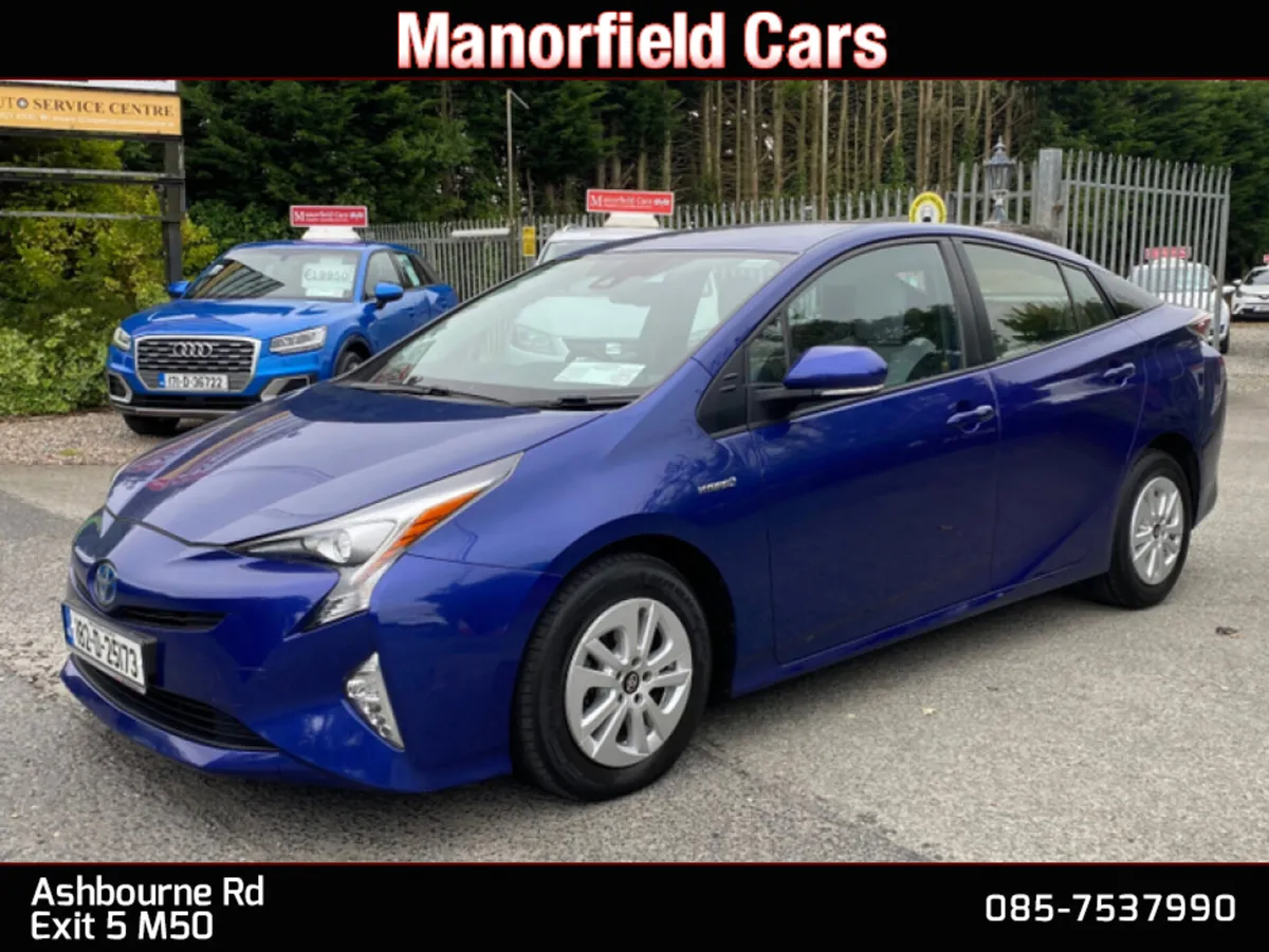 2018 Toyota Prius Business 1.8 Petrol Hybrid Auto - Image 4