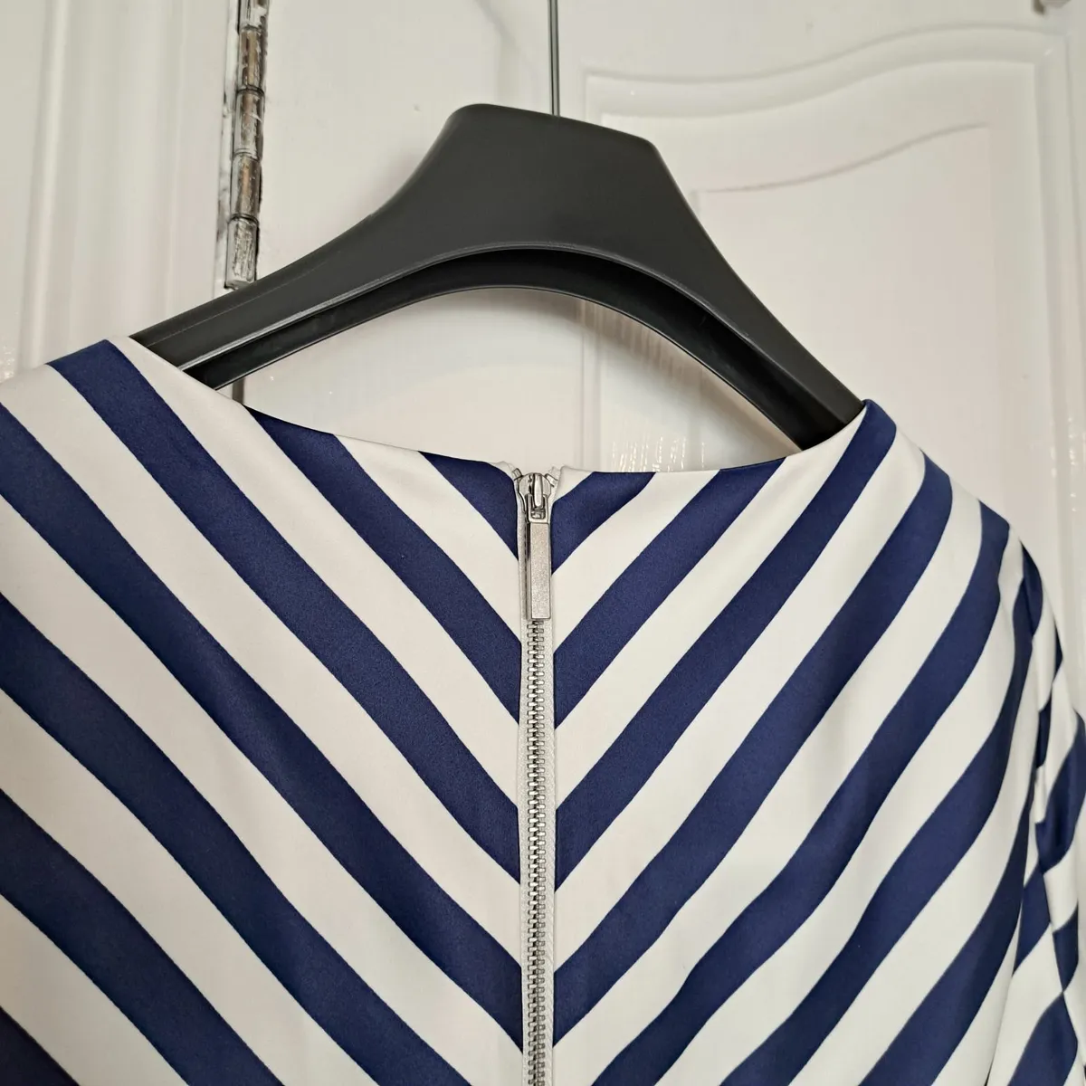 Oasis Blue Striped White Dress 8UK/36EU - Image 4