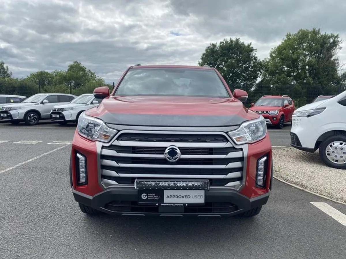KGM Musso 2.2 Double Cab Pick Up Rebel Auto - Image 2