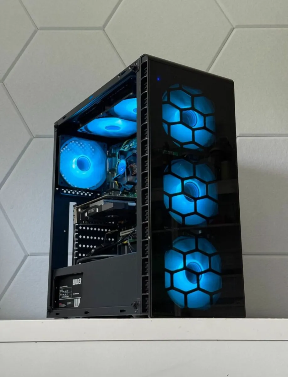 Gaming PC Setup - Image 2