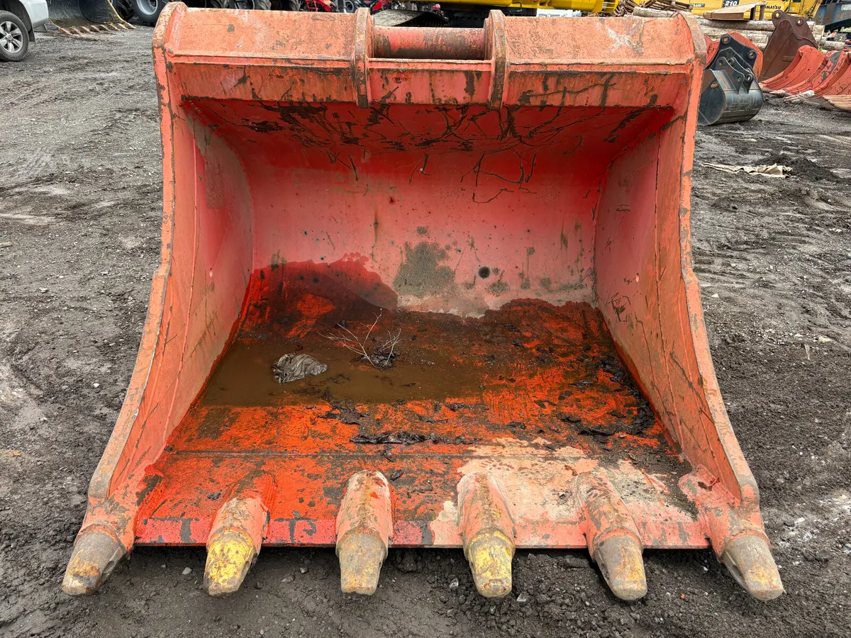 Digging Bucket Miller Hitch (D5) - Image 4