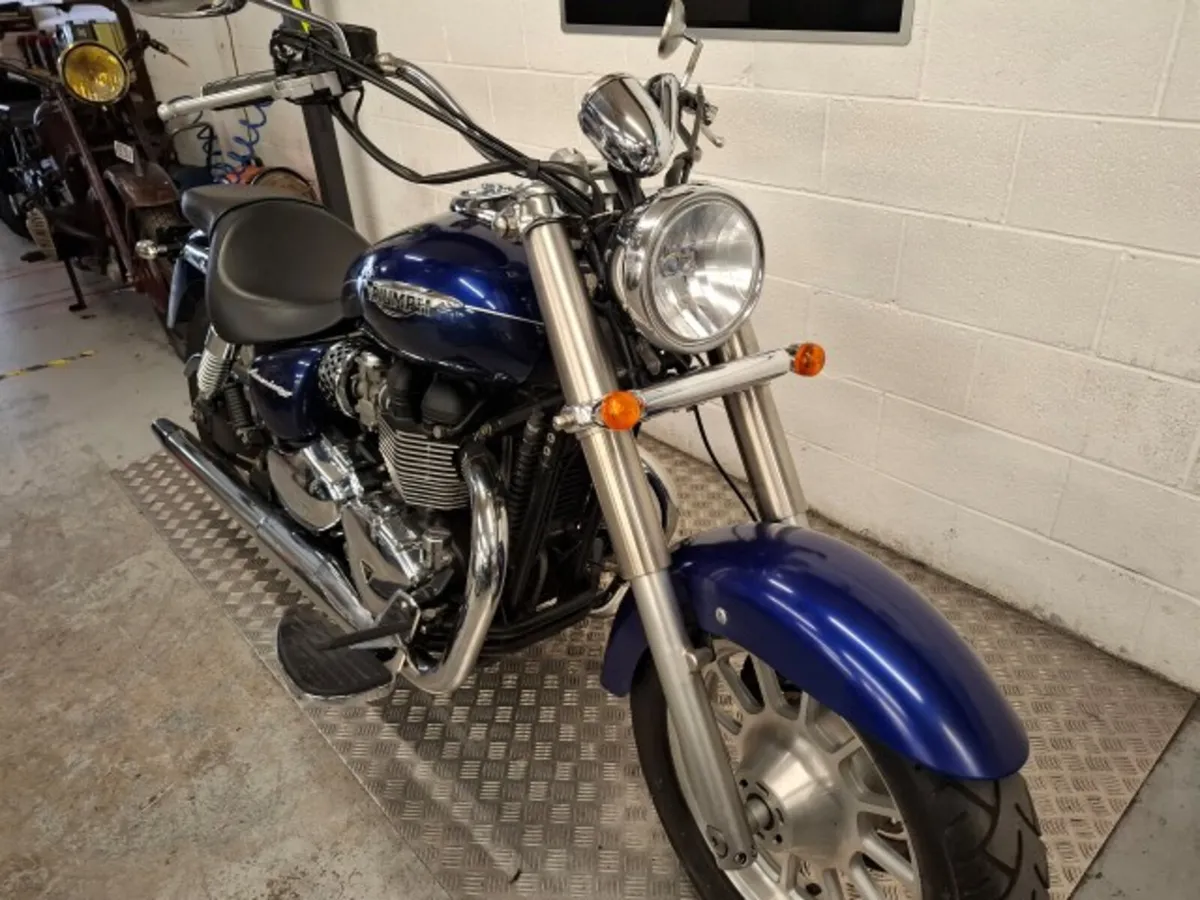 Triumph Bonniville America 900 2014 - Image 2