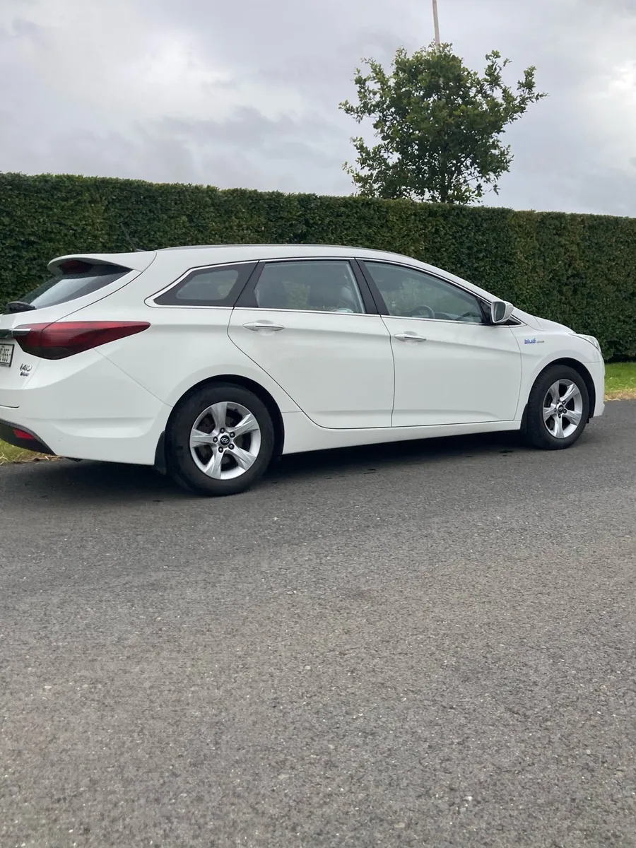 Hyundai i40 2012 - Image 4