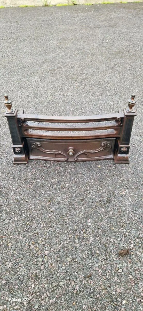 Cast iron fireplace - Image 2