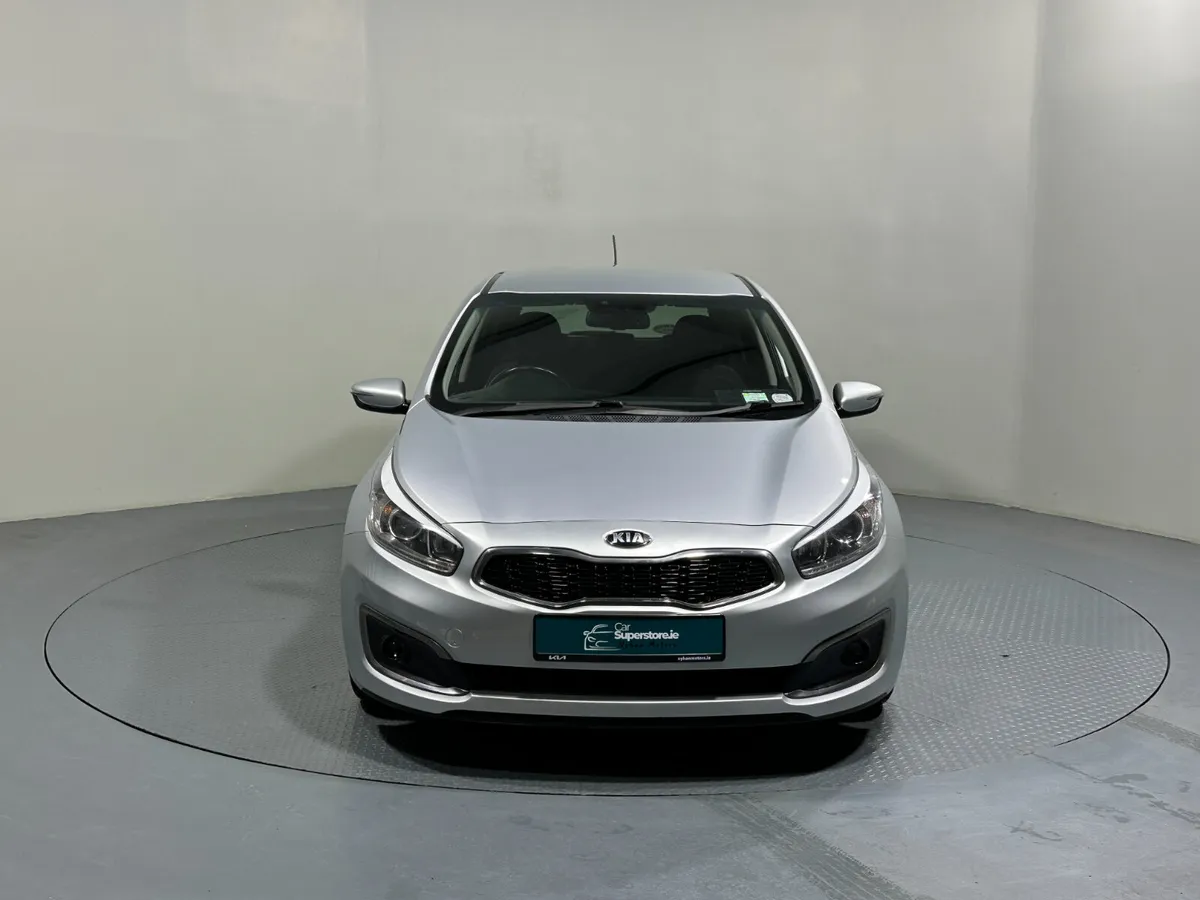 Kia Ceed 3 1.6 Crdi 134BHP 161 (2016) - Image 3