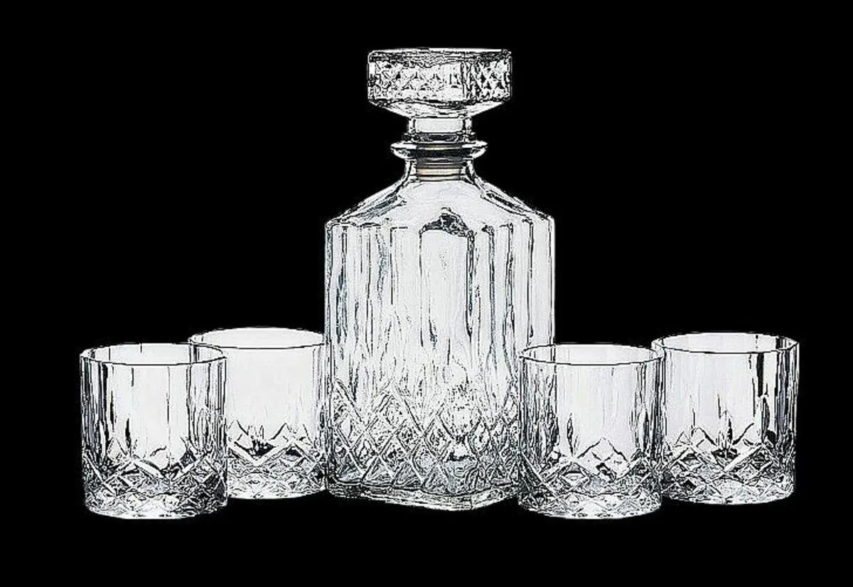 Harrods Decanter & Glasses Ex-Display - Image 2