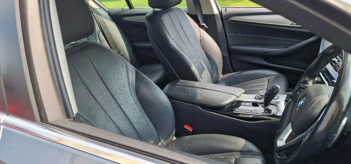 BMW 530 E - Image 3