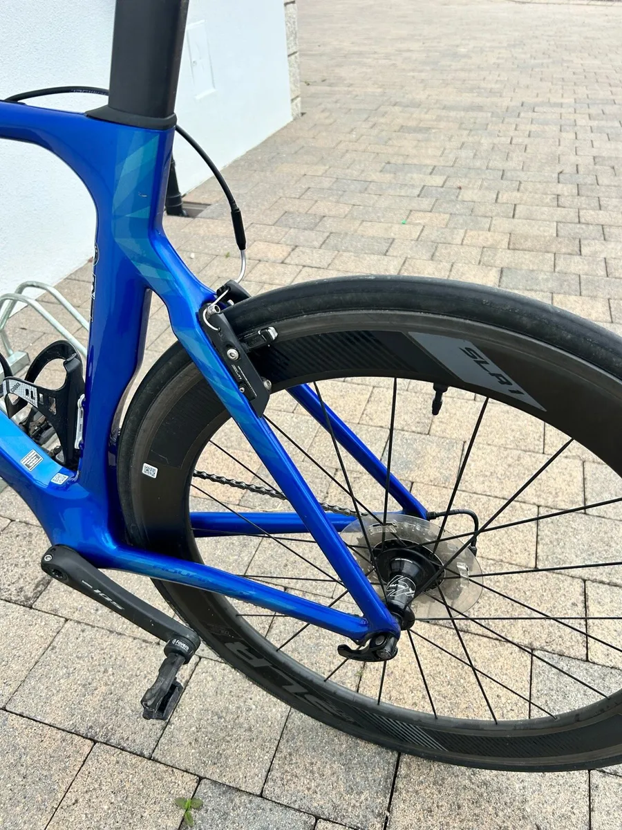 Road Bike - Image 4