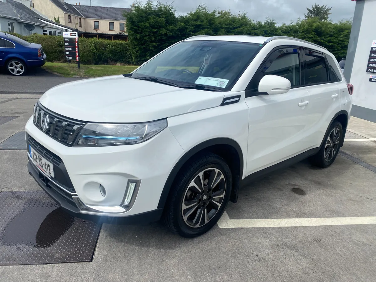 2021, Suzuki Grand Vitara, SZ5 **4X4**AUTO** - Image 3