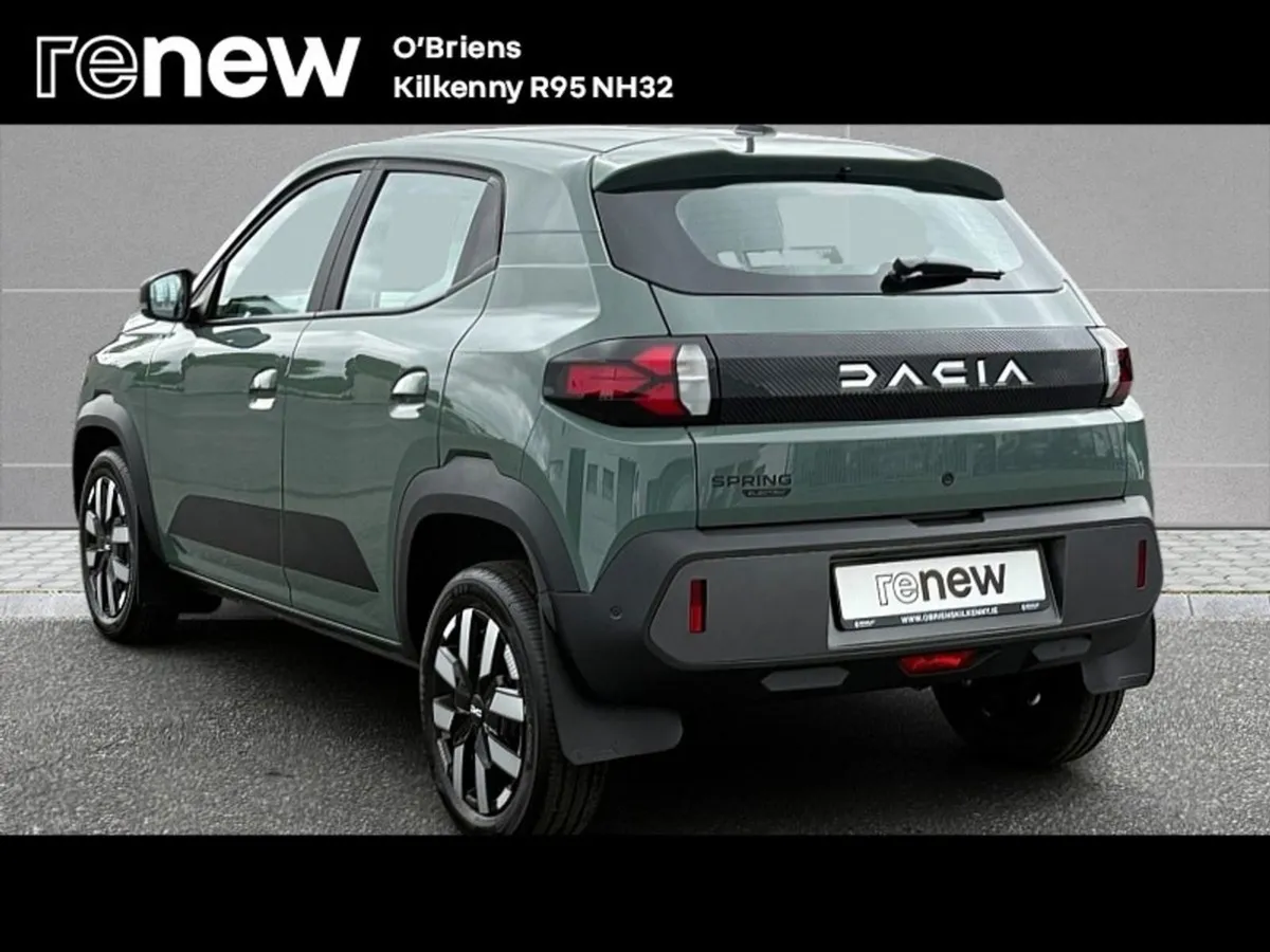 Dacia Spring Expression 26.8kwh 65bhp - Image 3