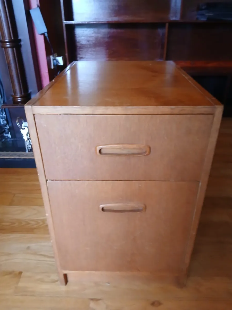 Wooden Filing Cabinet – 2 Drawers