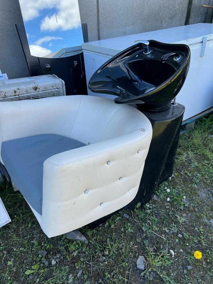 Headwash unit