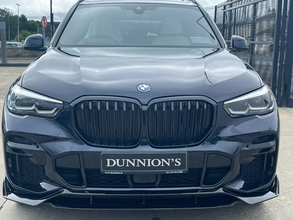 BMW X5, 2022, XDRIVE45E M SPORT AUTO - Image 2