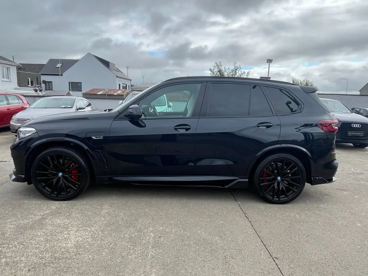BMW X5, 2022, XDRIVE45E M SPORT AUTO - Image 4