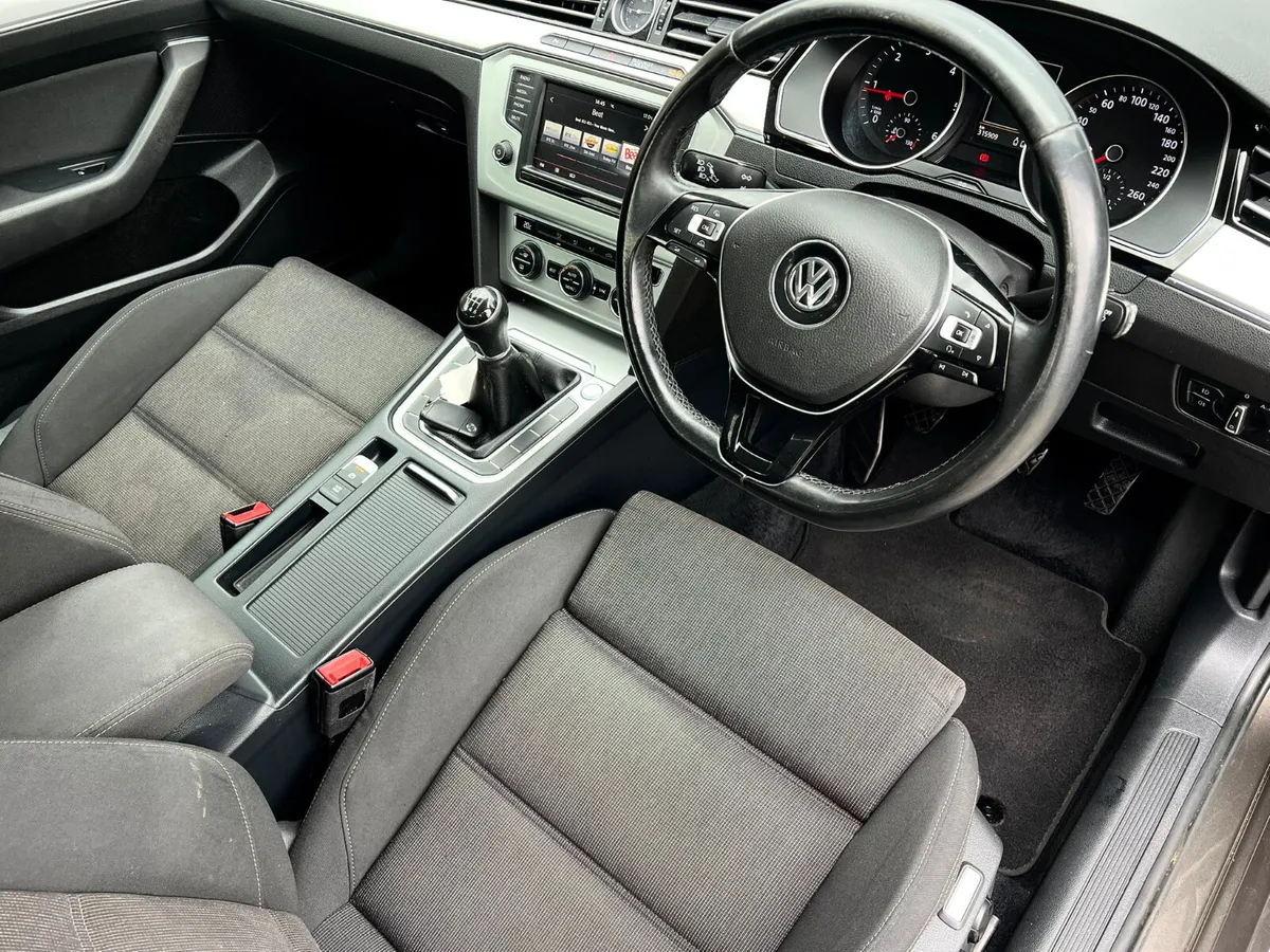 Volkswagen Passat 2015 2.0 TDI new nct 8/26 - Image 3