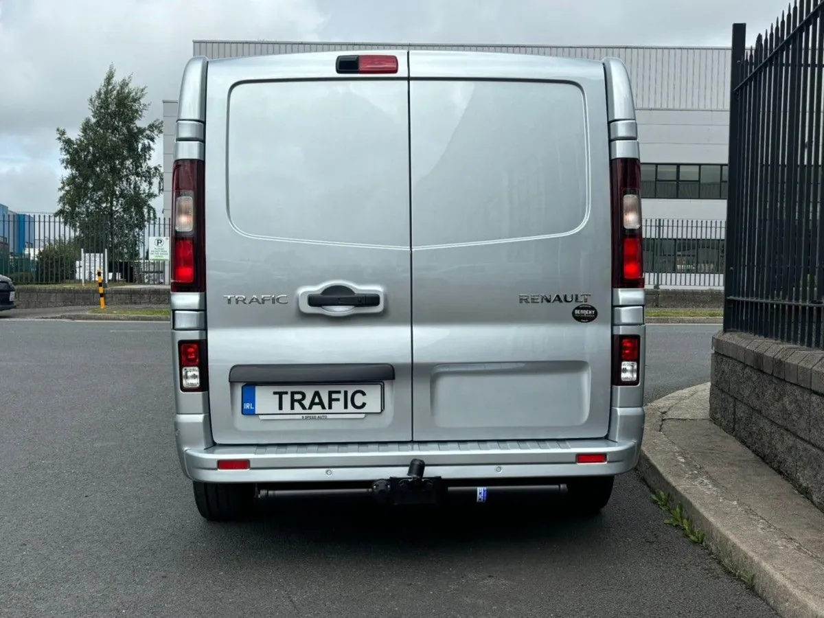 Renault Trafic Extra Sport 170hp 9speed Auto TOP - Image 4