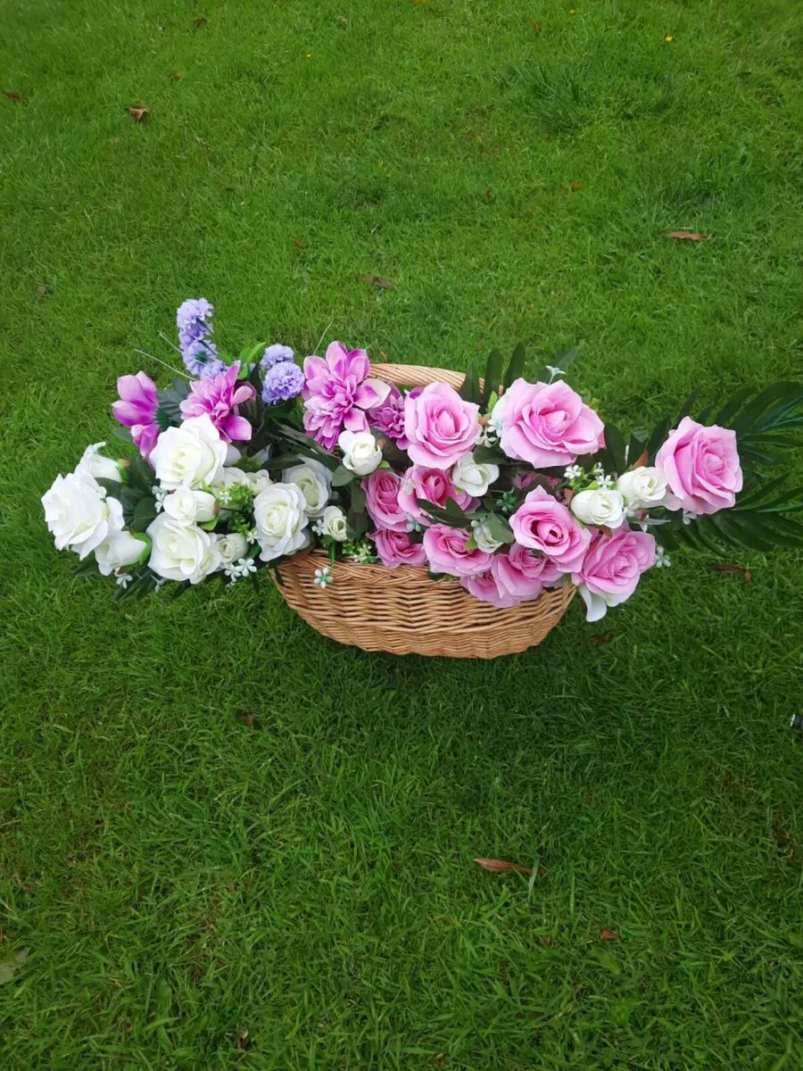Beautiful artifical flowers new - Image 2
