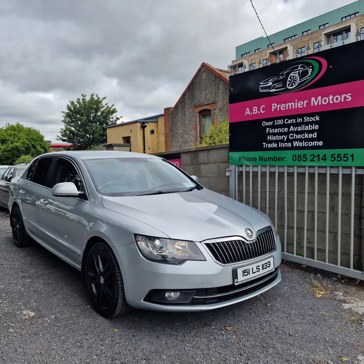 Skoda Superb 2015 - Image 1