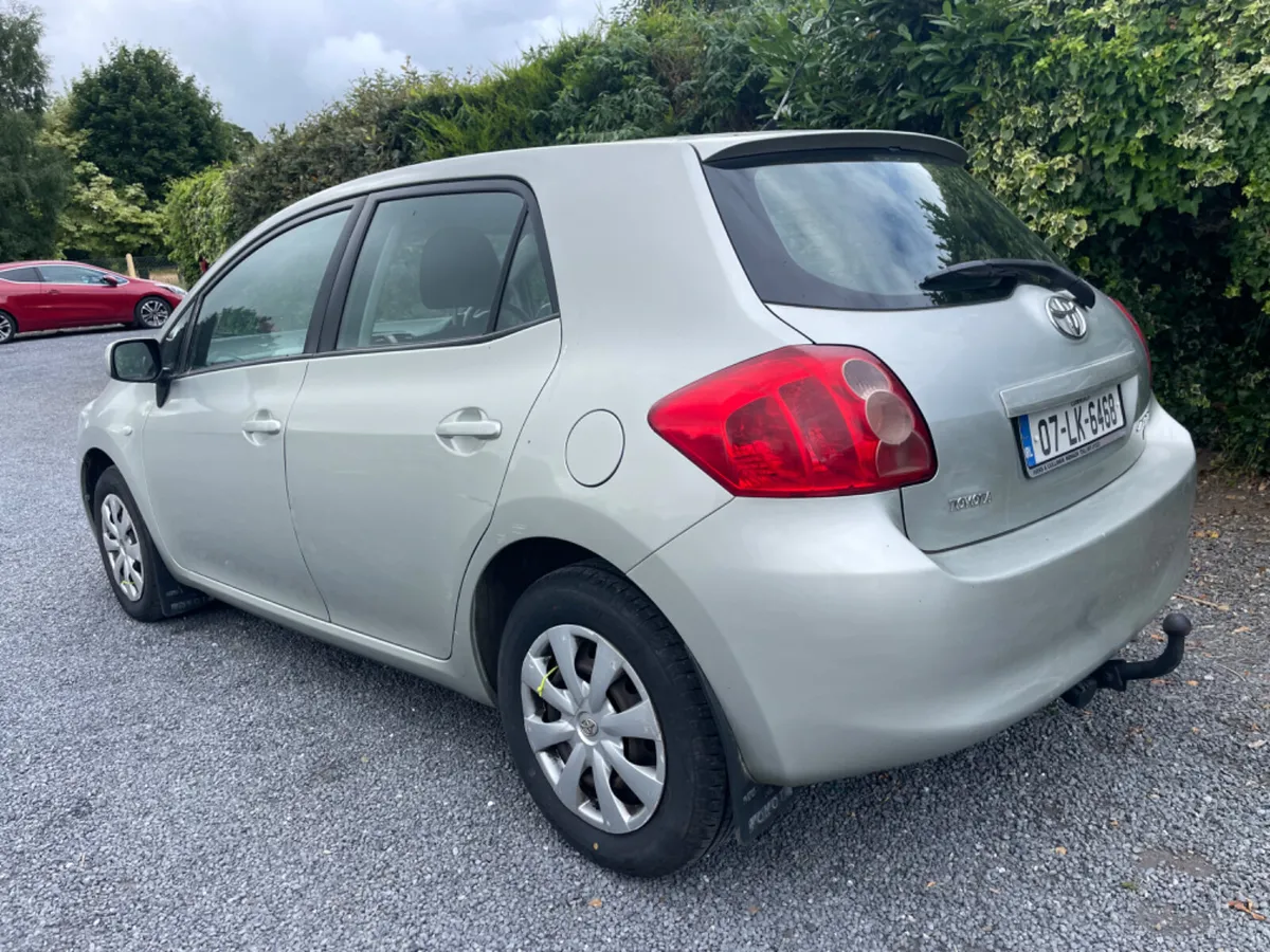 Toyota Auris 2007 1.4 - Image 4