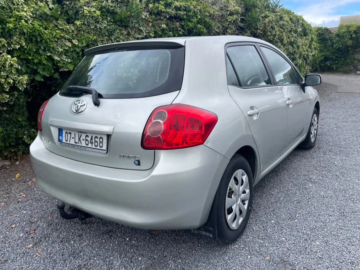 Toyota Auris 2007 1.4 - Image 3