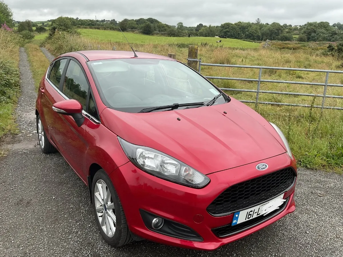 Ford Fiesta 2016 - Image 2