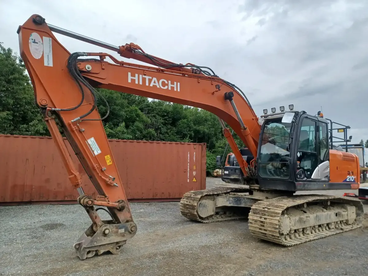 2021 Hitachi Zaxis 210LC Excavator For Auction - Image 1