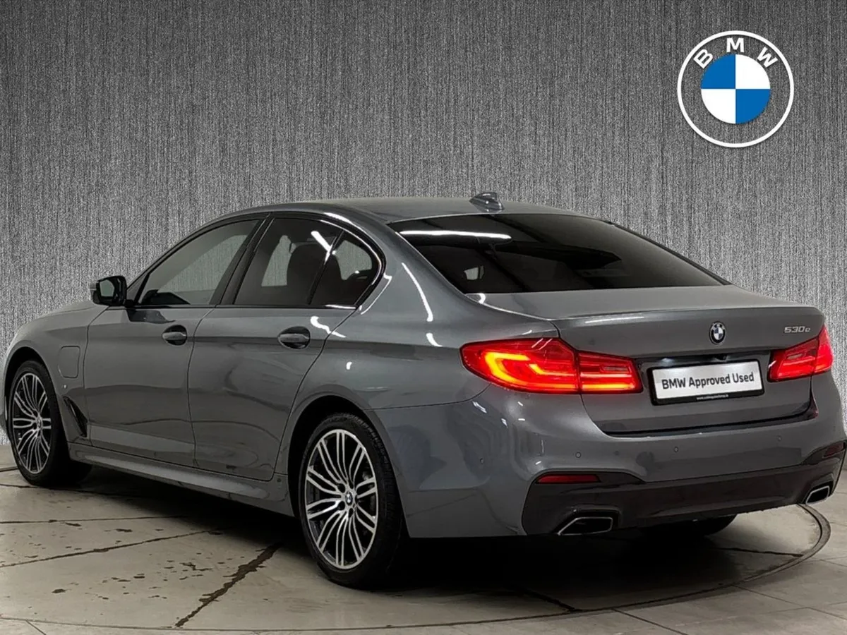 BMW 5 Series 530e M Sport - Image 3