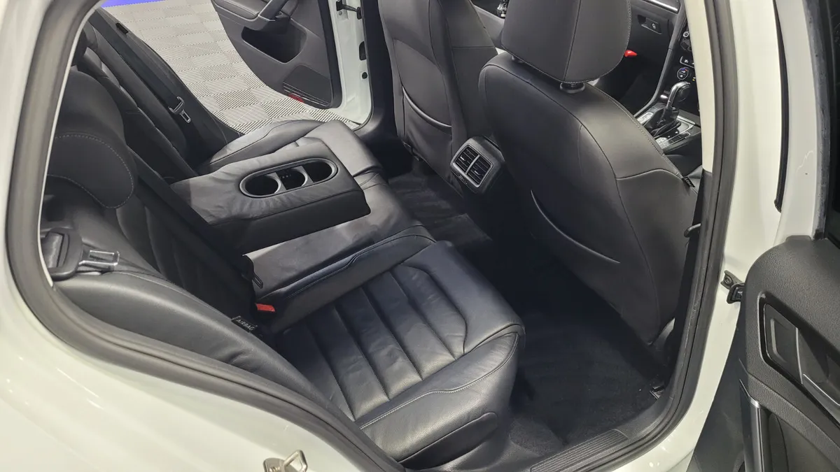**Choice of 2 x 2015 VW Golf Highlines in stock** - Image 3