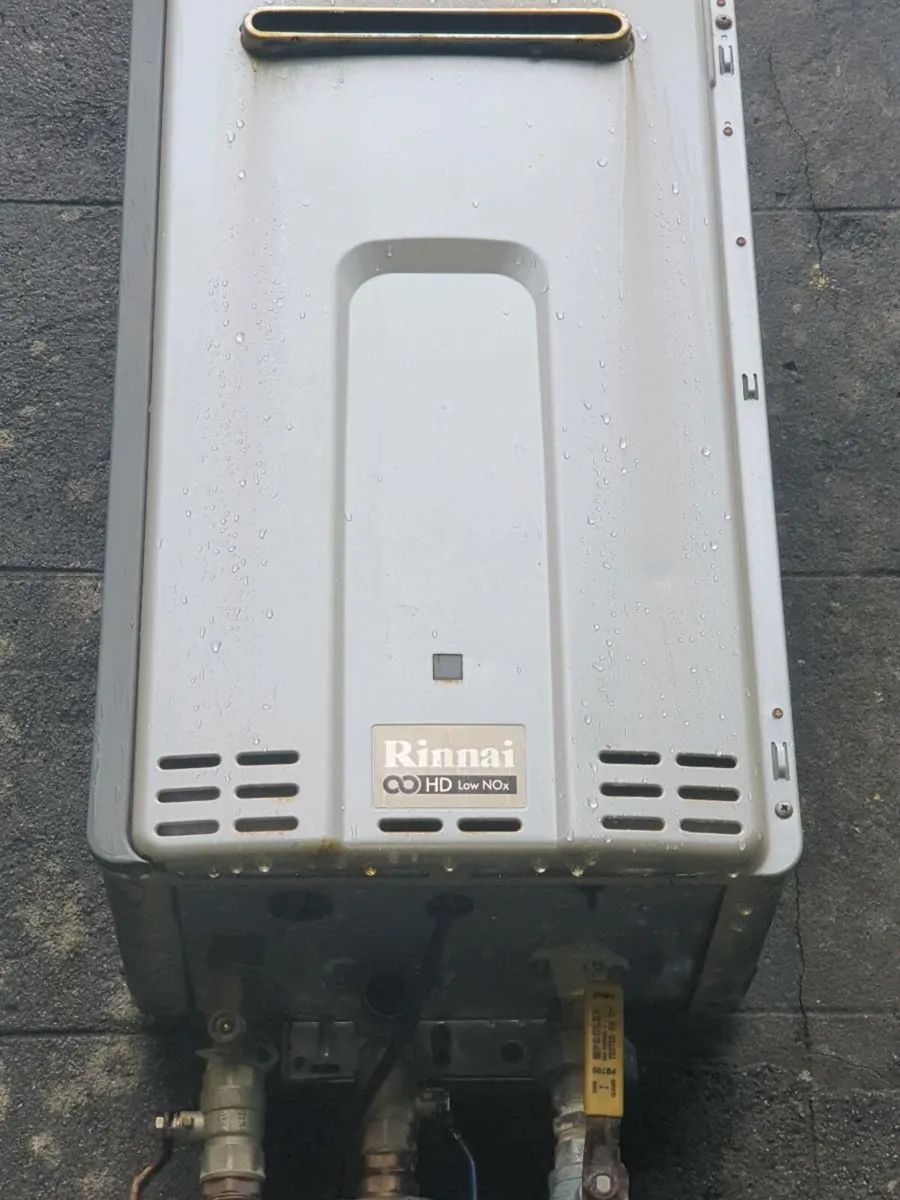 External Gas water heater Rinnai HD70E