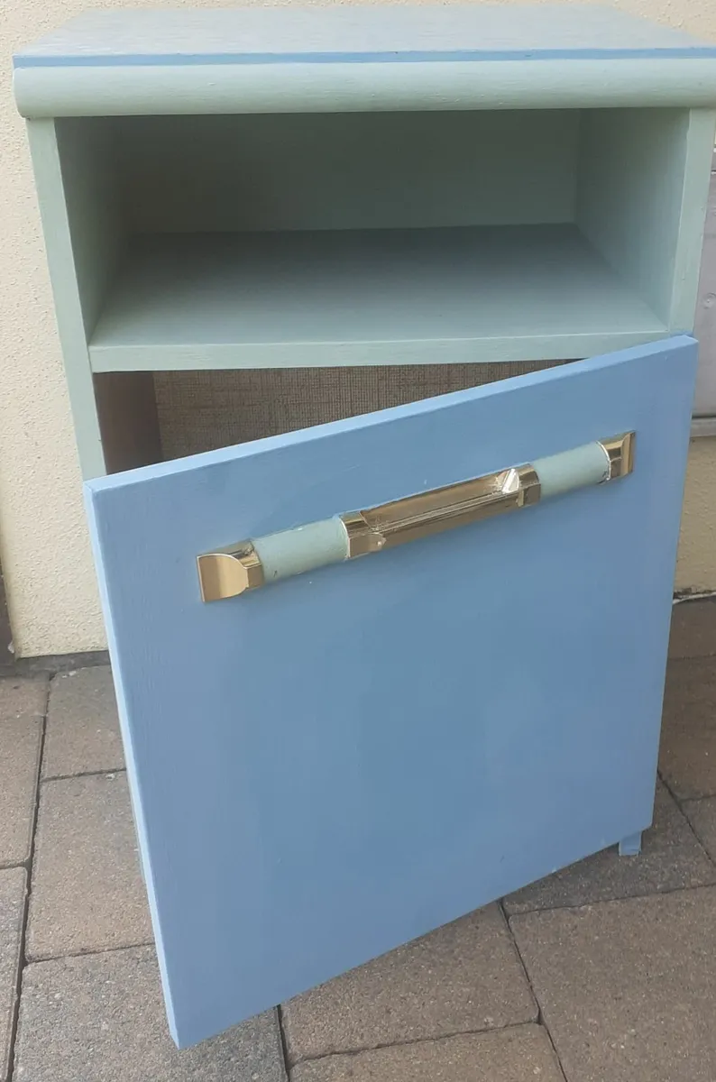 Locker - Image 1