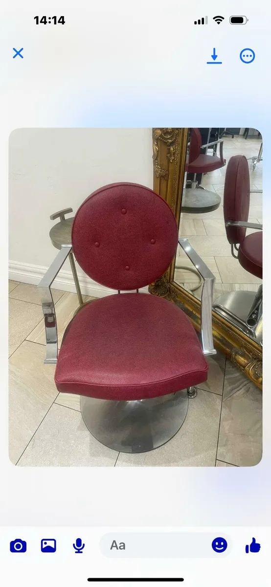 Styling chairs - Image 1